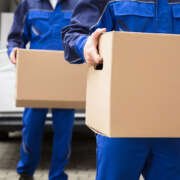 How to Choose Moving Insurance: Inventory Valuation, Liability, and What Movers Cover?